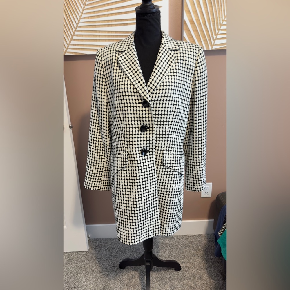 Le Suit Essential White Checkered Womens Winter Lined Coat Sz 14